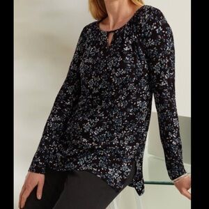 J. Jill Wearever Keyhole Black Frosted Floral Tunic